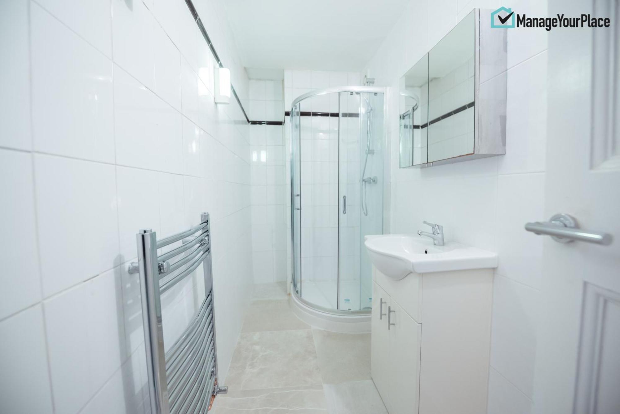 Apartment Great Flat London